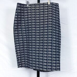 Adrianna Papell Black & White Pencil Skirt Womens SZ 6 Straight Back Slit Zipper